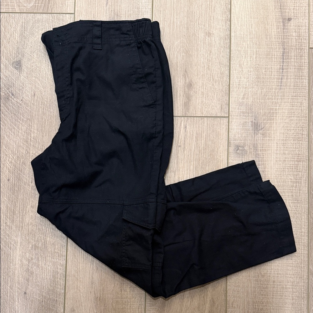 Loft Women’s Cropped Black Cargo Pants